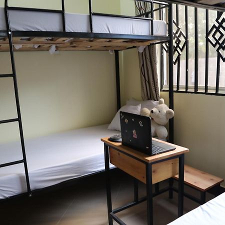 Pearl Lulu Modern Bnb Homestay Dar es Salaam Værelse billede