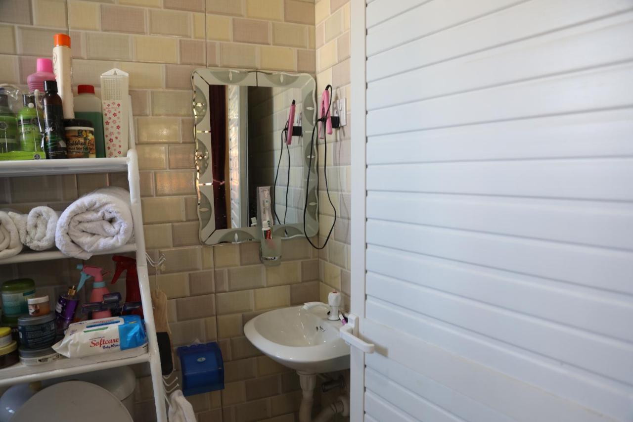 Pearl Lulu Modern Bnb Homestay Dar es Salaam Eksteriør billede