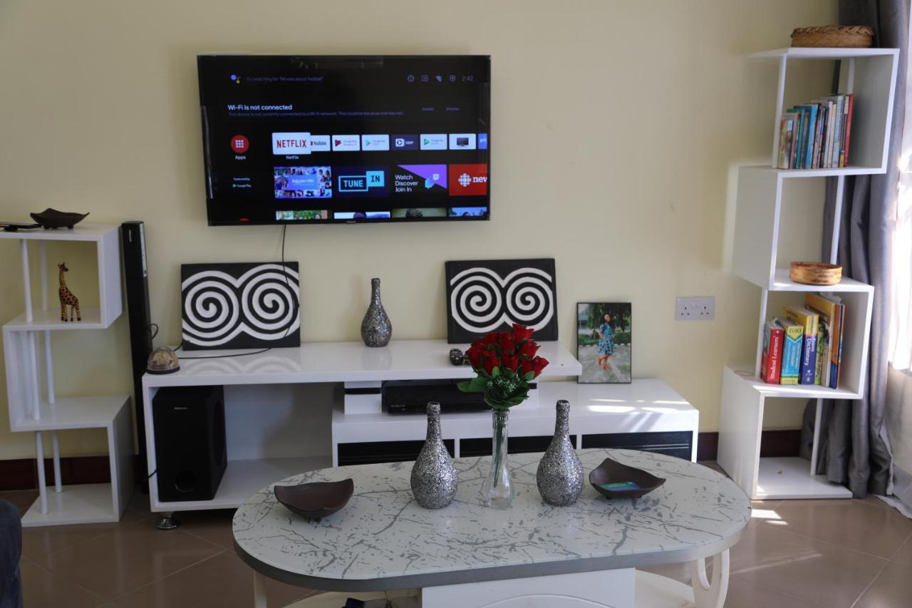 Pearl Lulu Modern Bnb Homestay Dar es Salaam Eksteriør billede