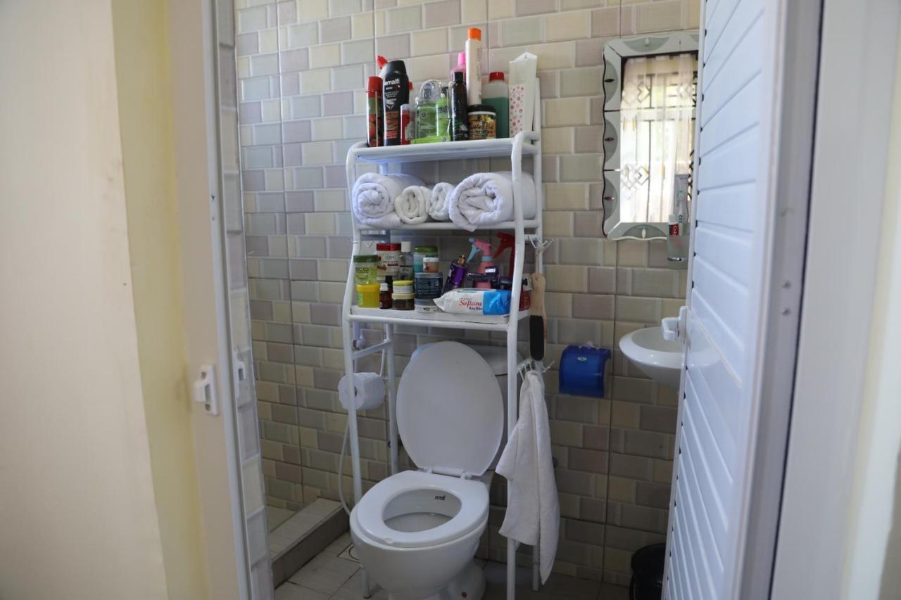 Pearl Lulu Modern Bnb Homestay Dar es Salaam Eksteriør billede