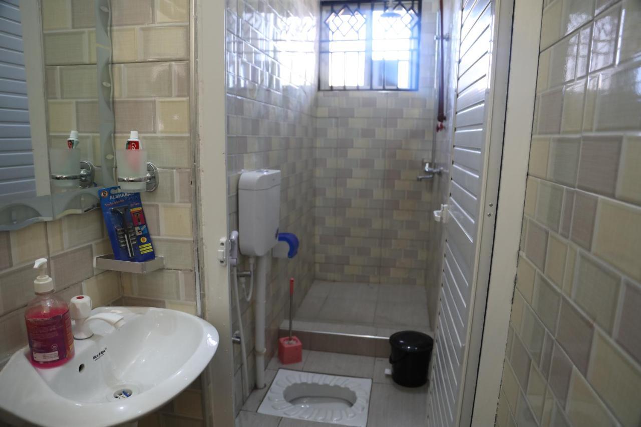 Pearl Lulu Modern Bnb Homestay Dar es Salaam Eksteriør billede