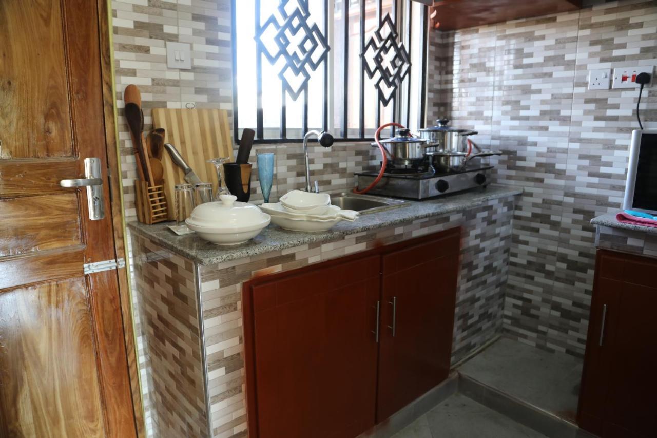 Pearl Lulu Modern Bnb Homestay Dar es Salaam Eksteriør billede